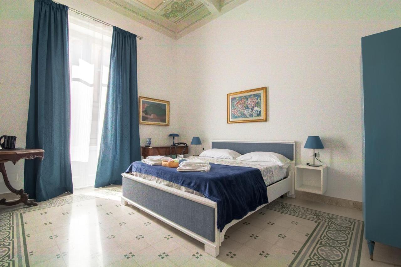 パレルモ Arte Bianca Bed & Breakfast エクステリア 写真