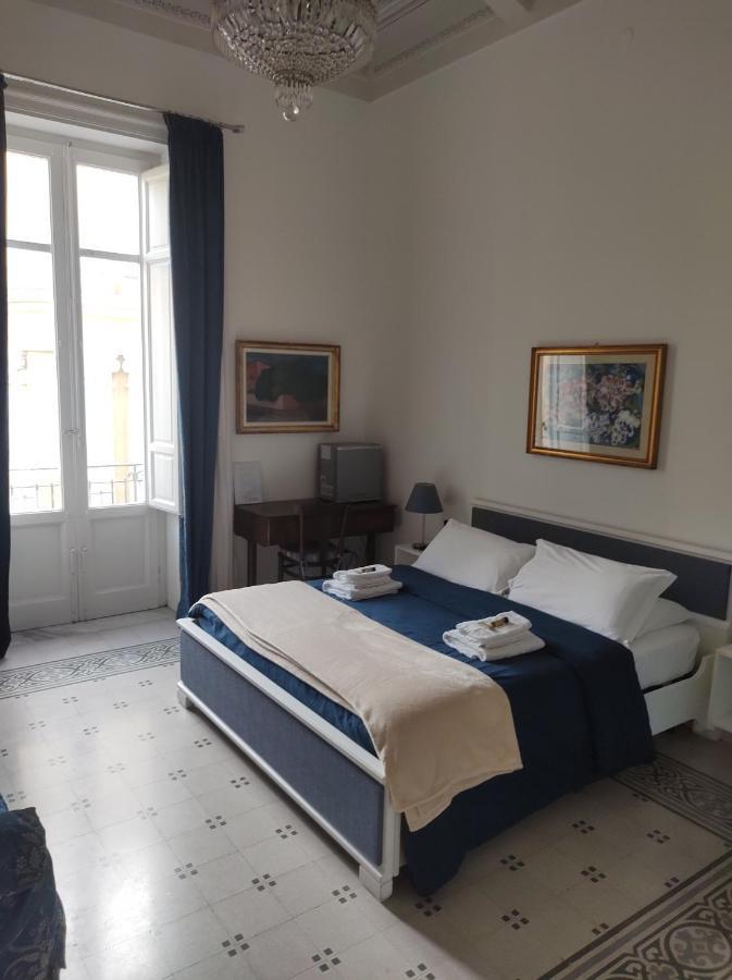 パレルモ Arte Bianca Bed & Breakfast エクステリア 写真