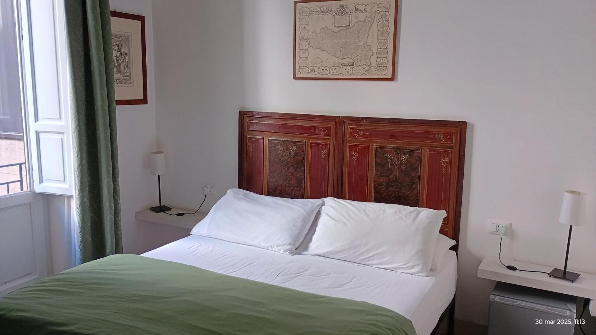 パレルモ Arte Bianca Bed & Breakfast エクステリア 写真